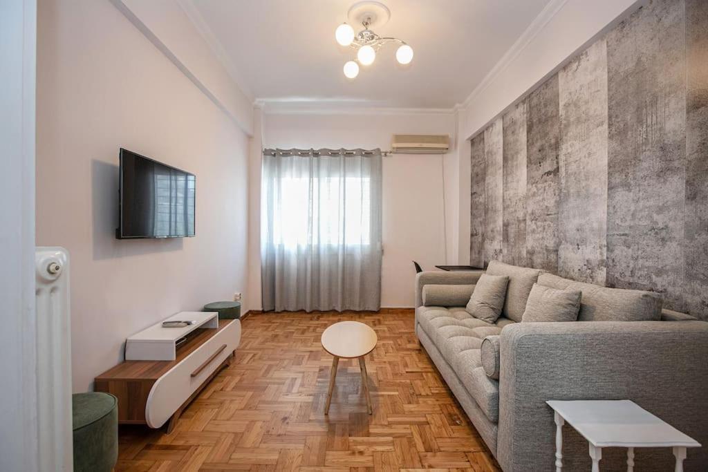 Stylish And Comfortable Apartment Athene Buitenkant foto